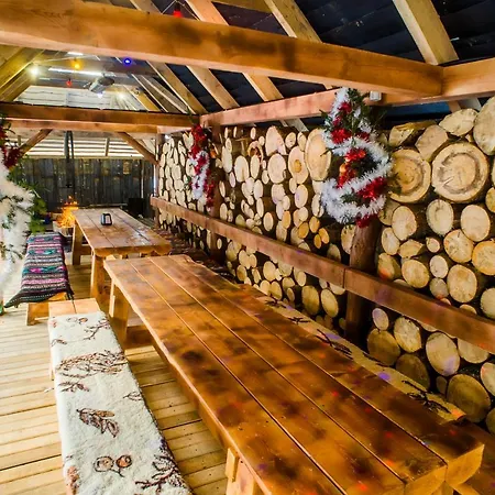 Galushko Inn Mykulychyn